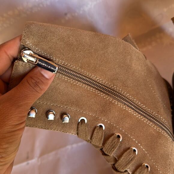 Vince Camuto Branda Lace up booties - Picture 9 of 16